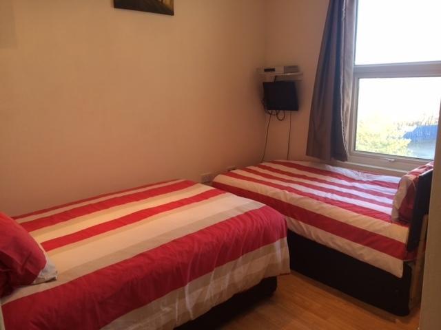 Nite Inn Bed & Breakfast Leeds  Bagian luar foto